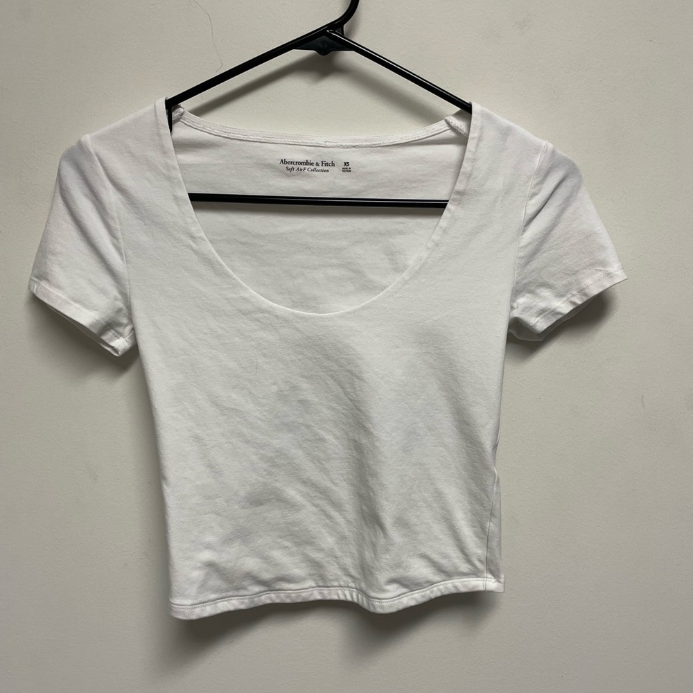 A&F Seamless Cropped Tee